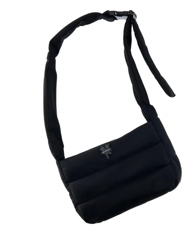 Nylon Messenger