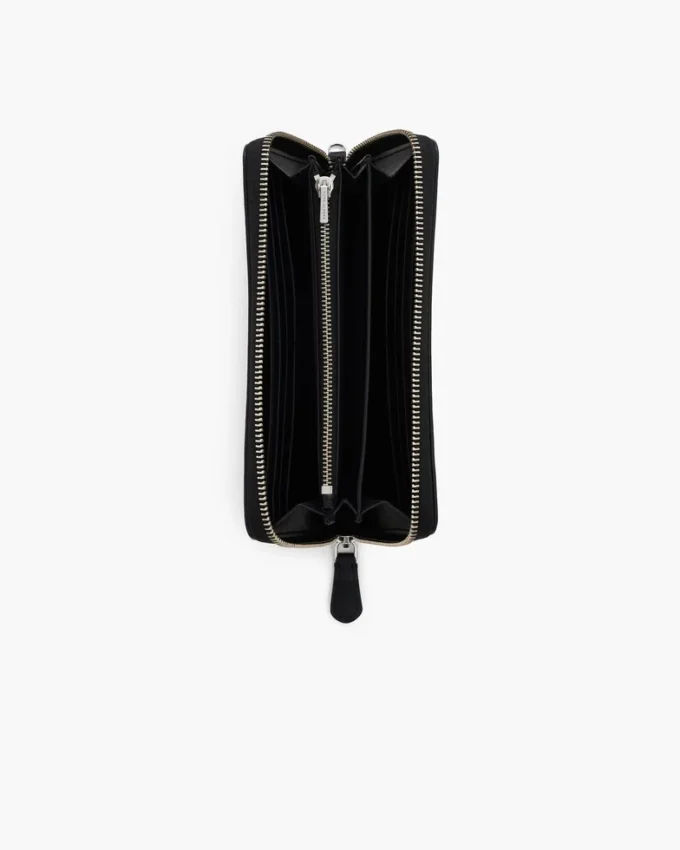 The Everyday Continental Wallet