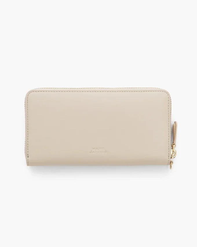 The Everyday Continental Wallet