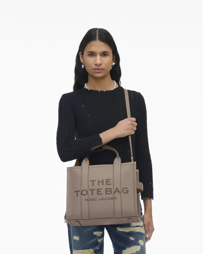 The Leather Medium Tote Bag The Leather Medium Tote Bag