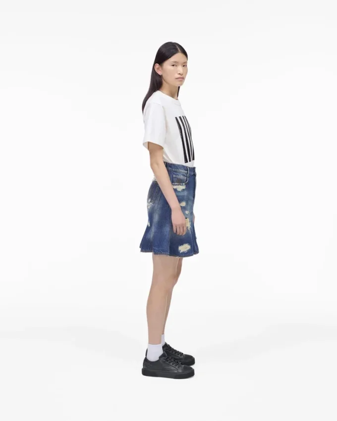 The Leather Sneaker